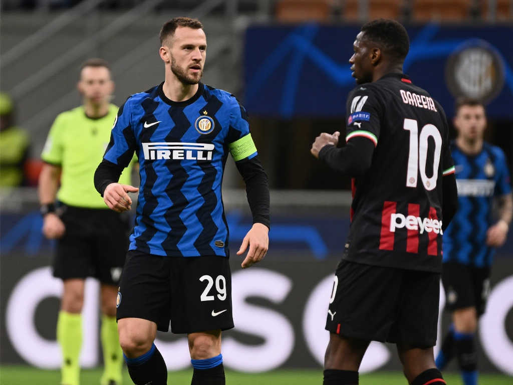 詹姆斯的领 詹姆斯的领