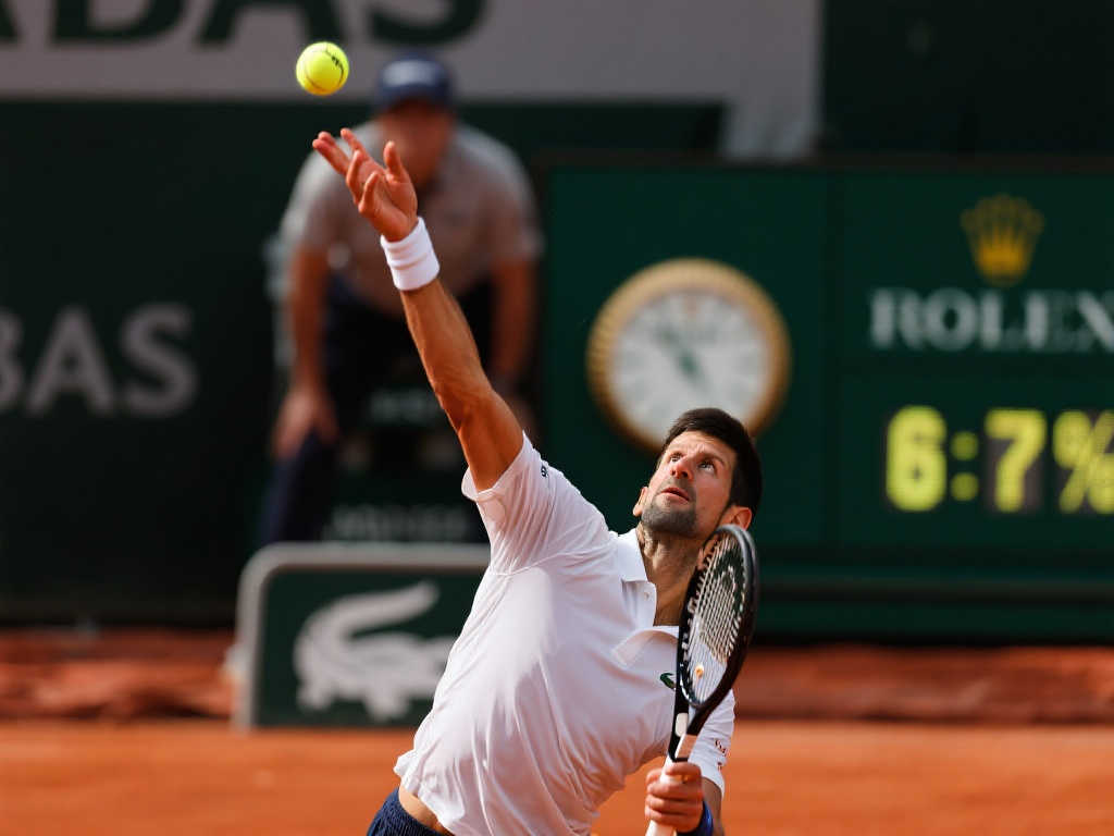 低调潜行 低调潜行