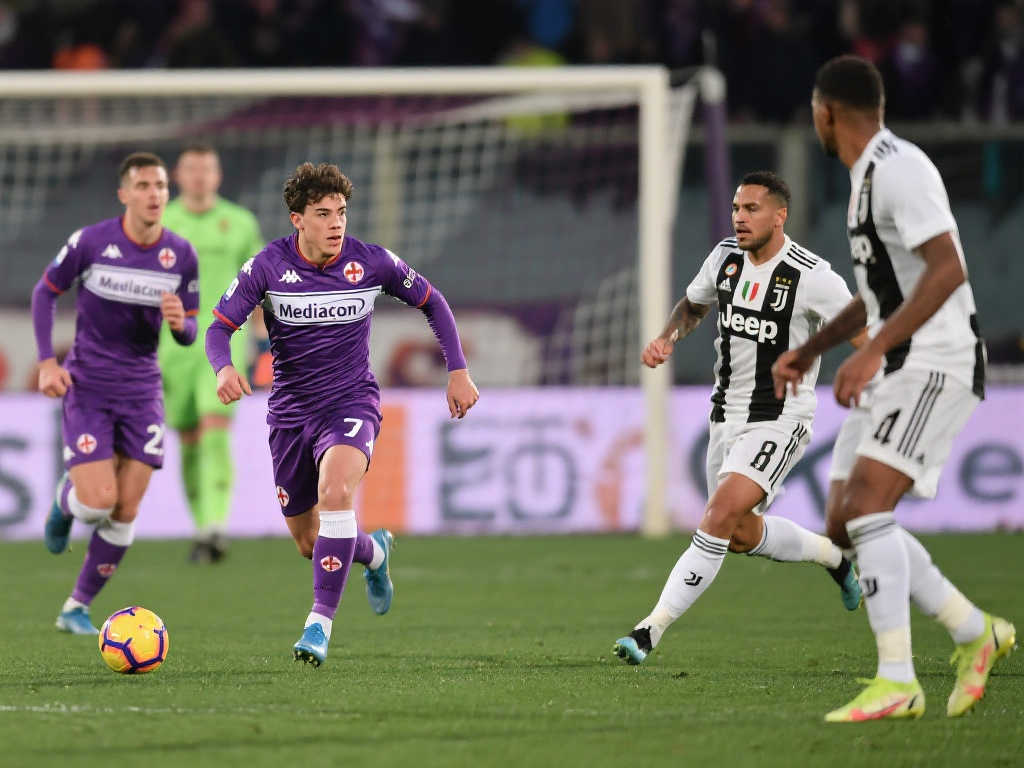 次采访中 次采访中